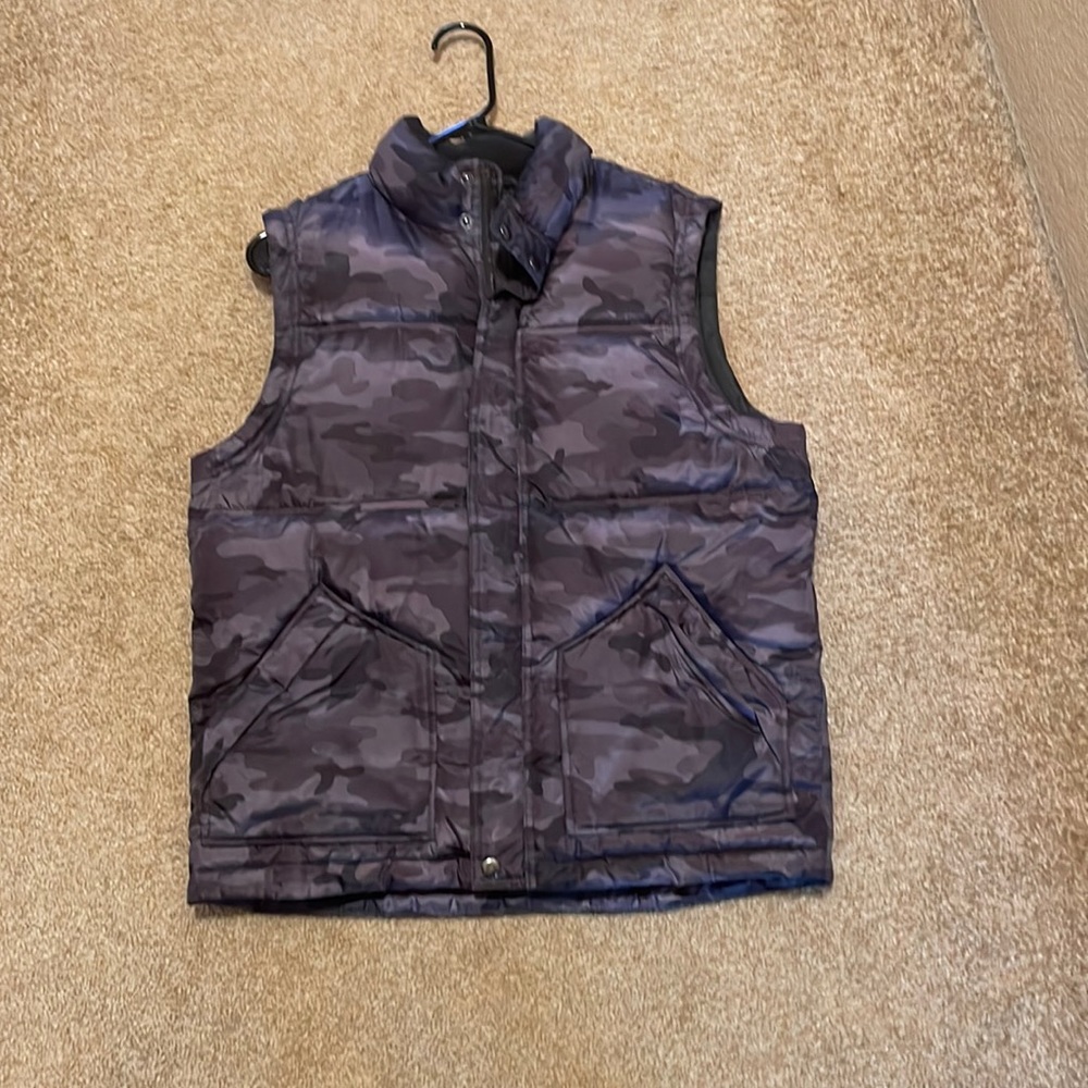 Kids gap puffer vest